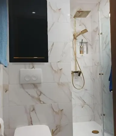 Apartament Sztygara Mikolów Exteriér fotografie